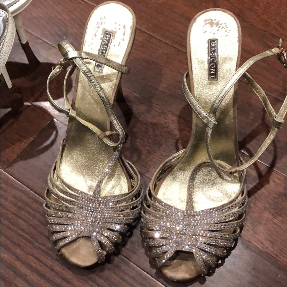 Beautiful shoes “BASCONI”